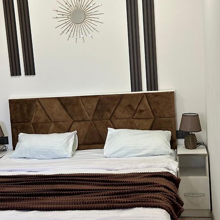New Apartment In Downtown Jerevan Eksteriør billede