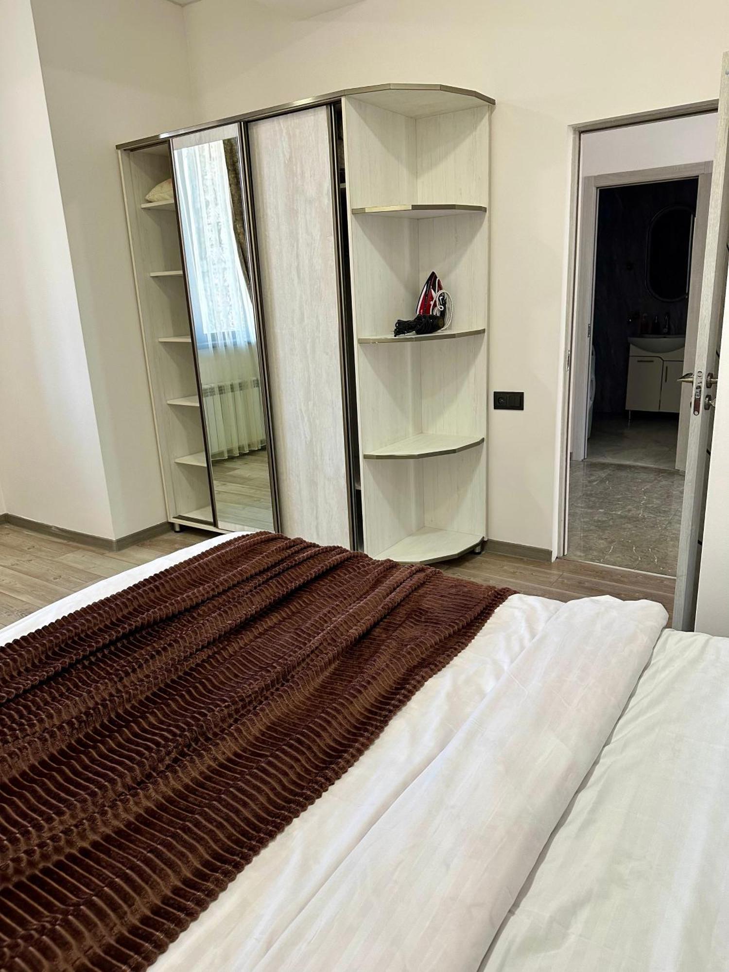 New Apartment In Downtown Jerevan Eksteriør billede