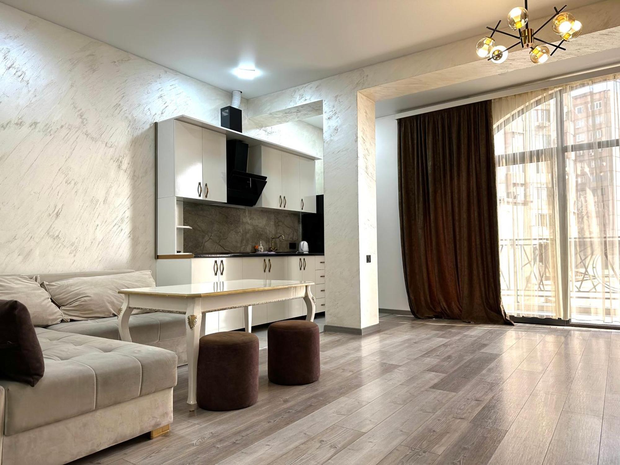 New Apartment In Downtown Jerevan Eksteriør billede