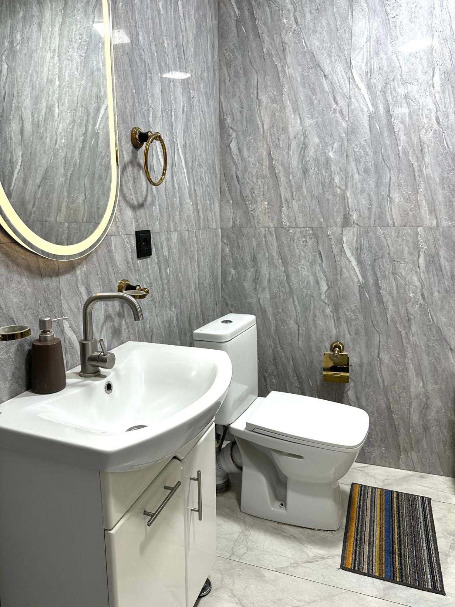 New Apartment In Downtown Jerevan Eksteriør billede